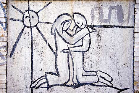 Un loco en el andén