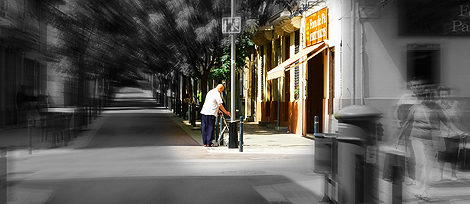 El señor que anda lento