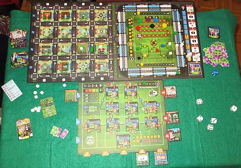 Despliegue en solitario. ¡Ojo! se necesita una mesa hermosa para jugar cómodamente