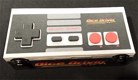 dice_drivin_caja