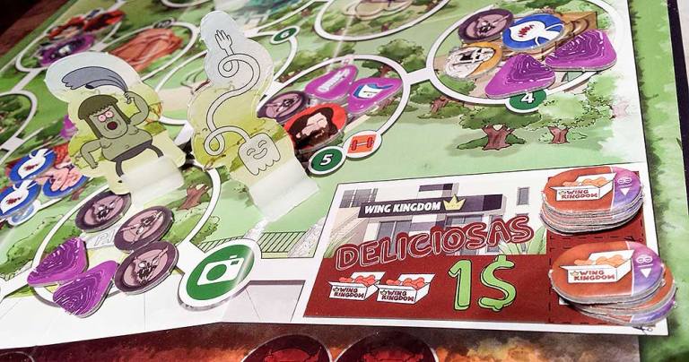 Musculitos y Chócala atisban la tienda de (deliciosas) alitas de pollo