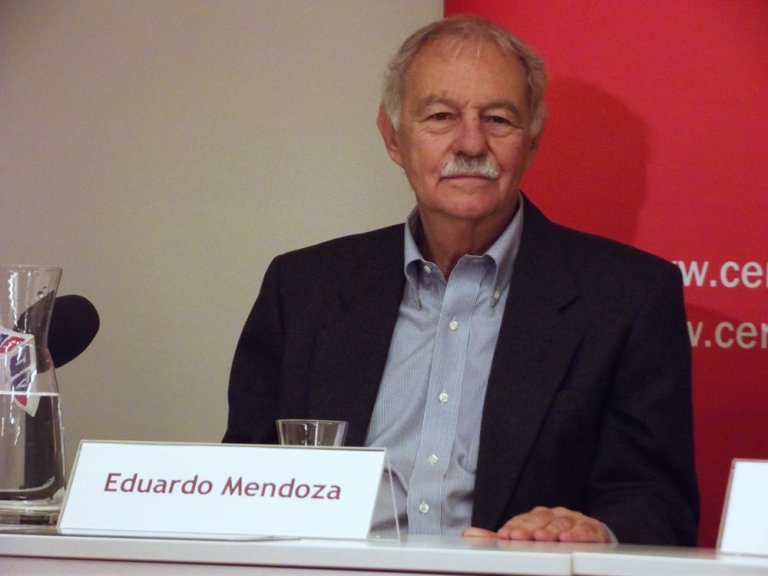 Eduardo Mendoza | Imagen de Piotr Drabik