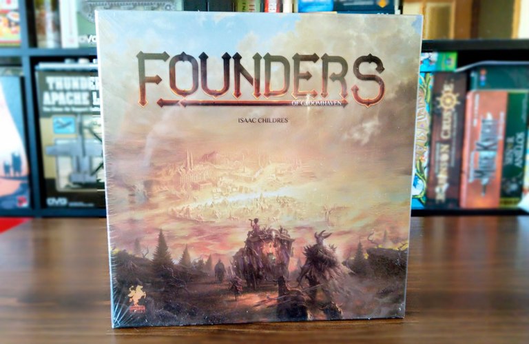 La fotografía no hace justicia al brillo de la caja. Espectacular