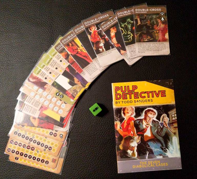 Material incluido en la caja de Pulp Detective. Double Crossings